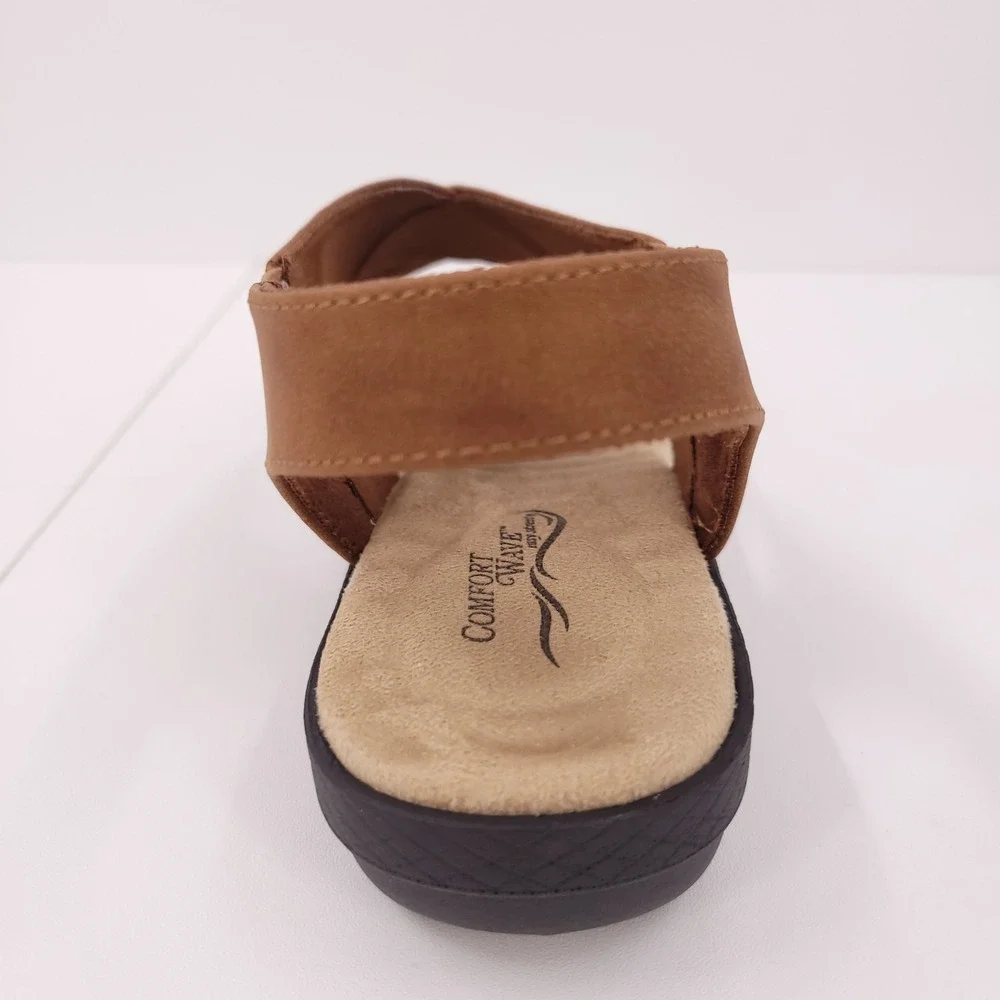 Easy Street Comfort Wave Claudia Slingback Sandals Tan Womens 7.5 N‎ Slip On